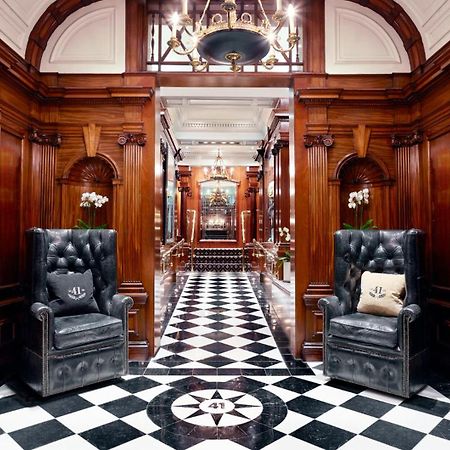 41 Hotel London Kültér fotó The interior of the Polo Club