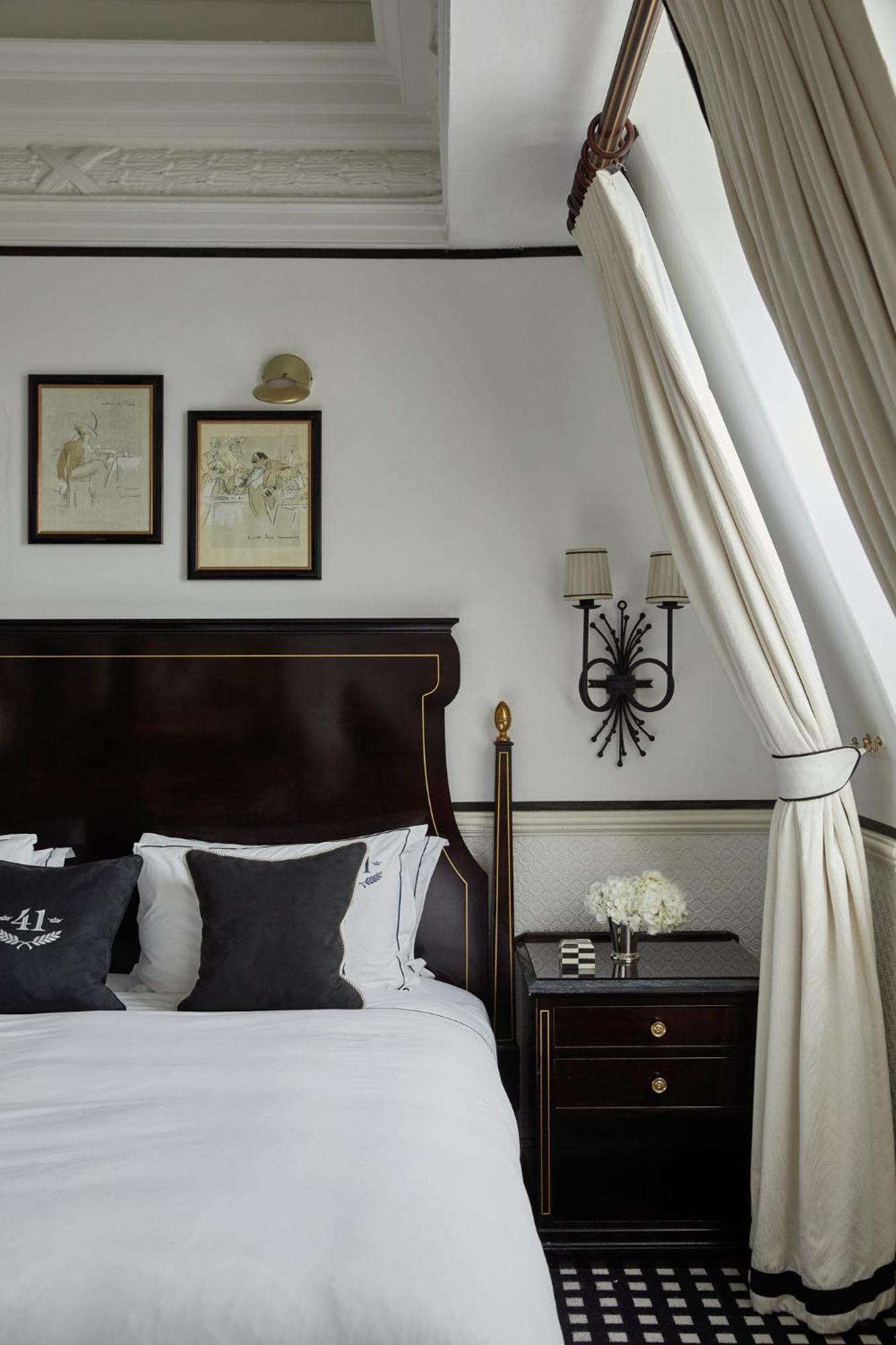 41 Hotel London Kültér fotó A bedroom at the hotel