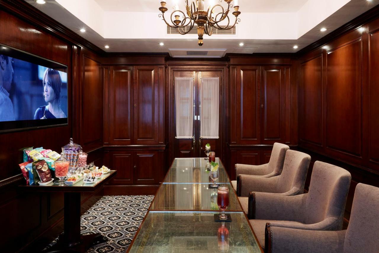 41 Hotel London Kültér fotó The boardroom of the club